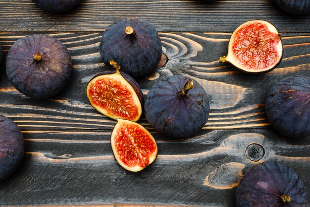 Figs on wooden table