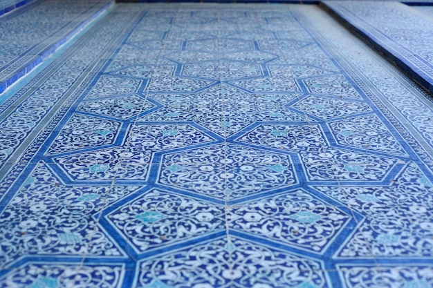 Floral tile motifs on the wall