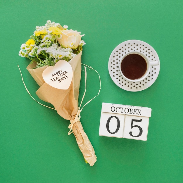 Flowers bouquet on green background