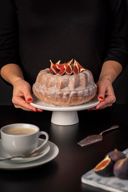 Food photography of a cake with figs