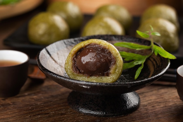 Food of Tomb Sweeping Day Festival in China-green dumpling