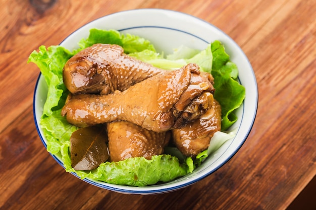 Fowl stewed with soy sauce, Chicken thigh