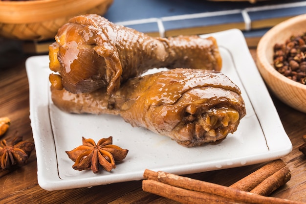 Fowl stewed with soy sauce