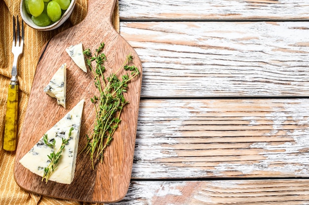 French Gorgonzola cheese with grapes