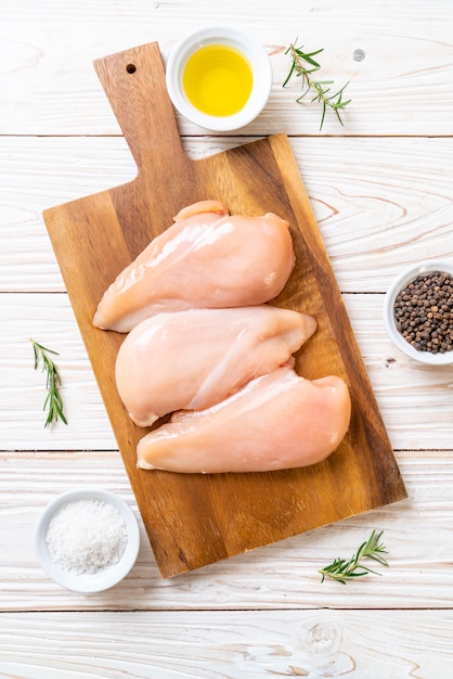 fresh chicken breast raw