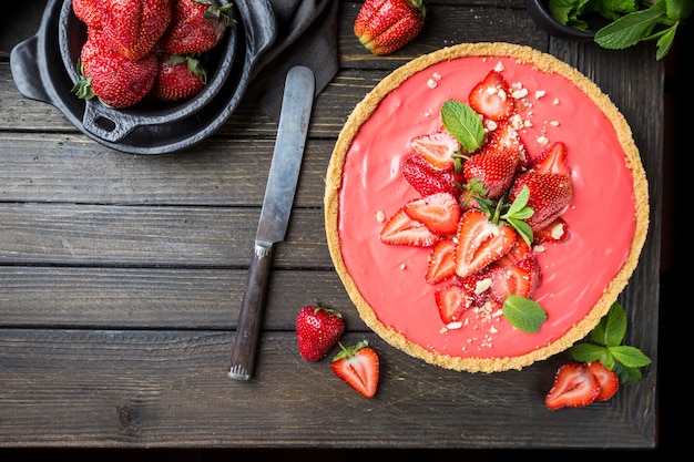 Fresh glazed tart with strawberries