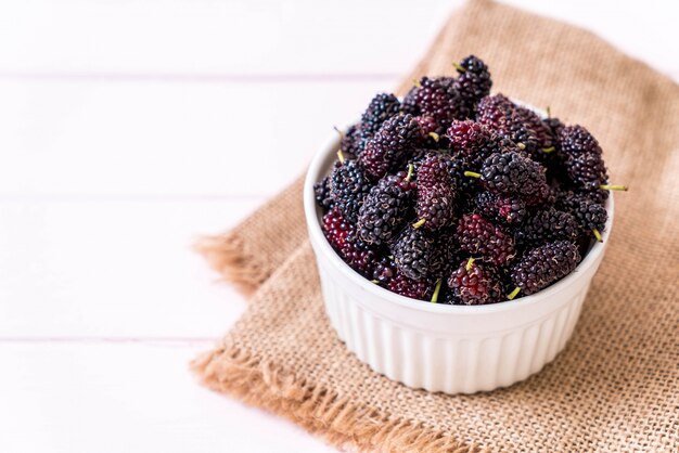 fresh mulberry bowl