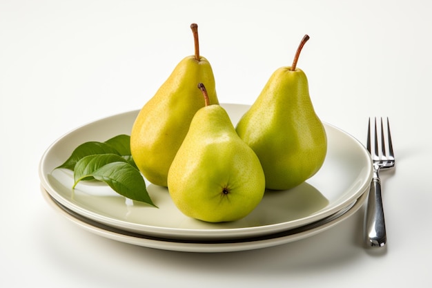 Photo fresh pears on a white plate with fork and knife