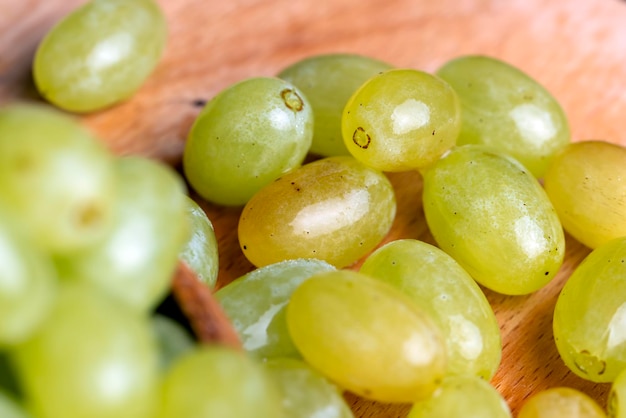 Fresh sweet green grapes cooking using sweet fresh green grapes