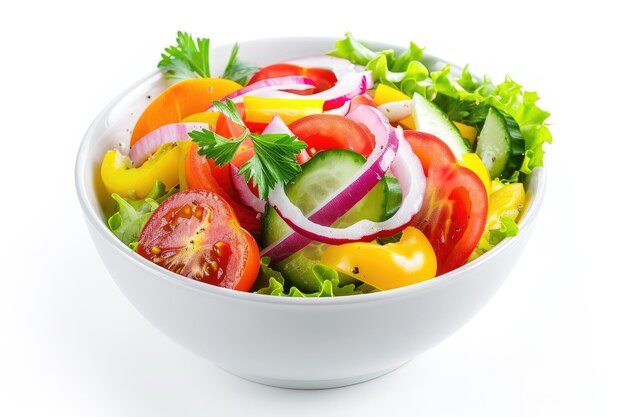 Photo fresh vegetable salad in white bowl isolated on white