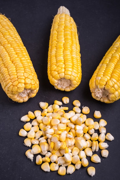 Fresh yellow sweet corn on the cob