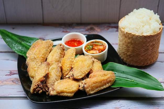 Fried Chicken Wings with Fish Sauce