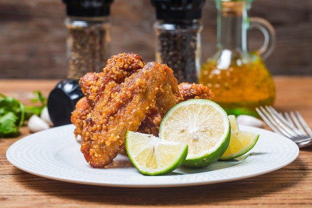 Fried chicken wings