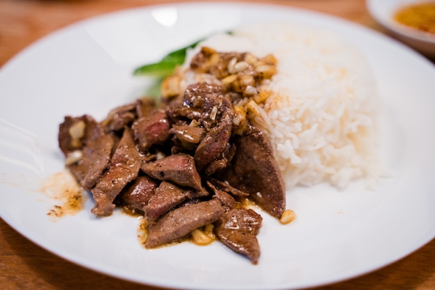 Fried pork liver with salt garlic and pepper