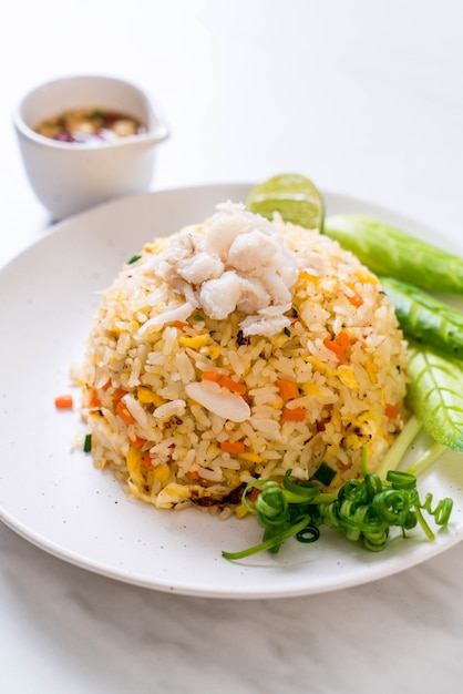 fried rice with crab