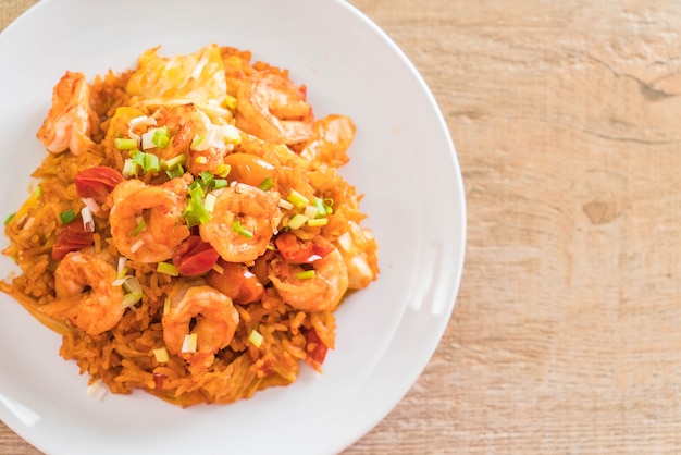 fried rice with korea spicy sauce and shrimps