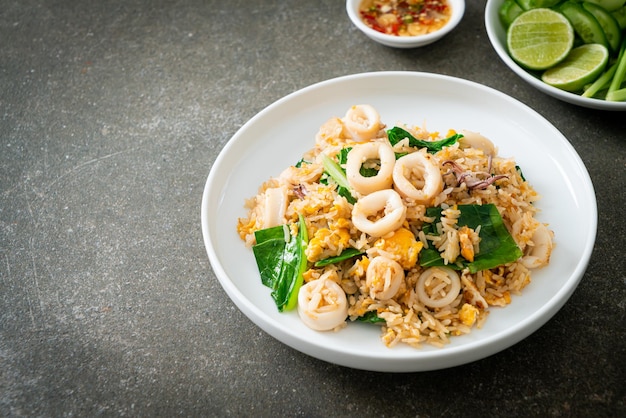 Fried rice with squid or octopus