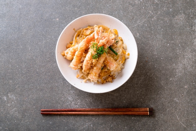 fried shrimps tempura on topped rice bowl