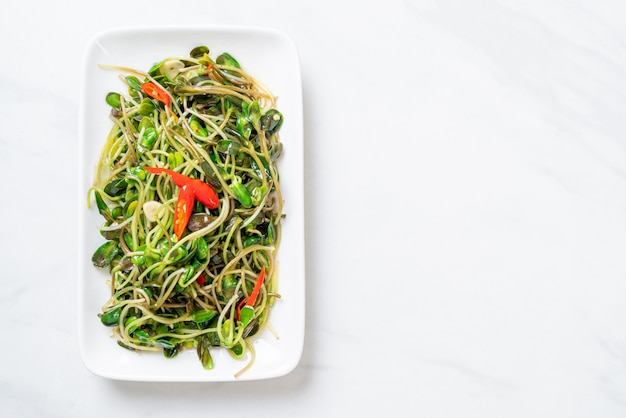 Fried Sunflower Sprout with Oyster Sauce