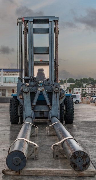 Front view of a forklift in the harbor