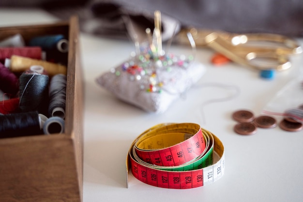 Photo front view ruler in a tailor place