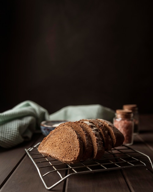 Front view slices of bread