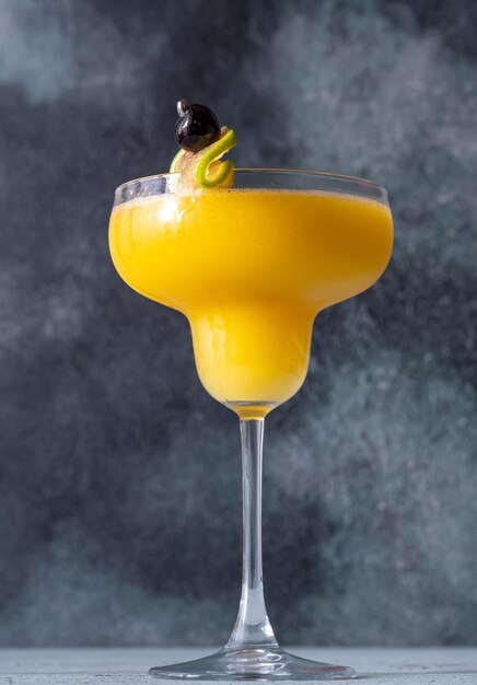 Frozen Mango Daiquiri cocktail