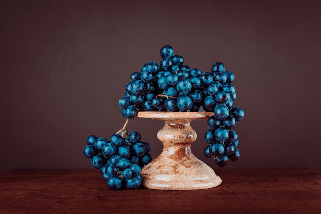 Fruits on the cake stand