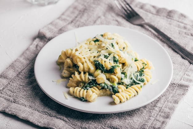 Fusilli Pasta with Spinach and Ricotta