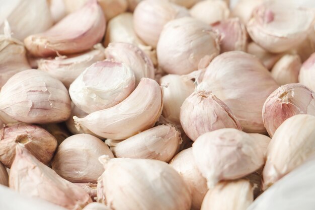 Garlic Cloves 