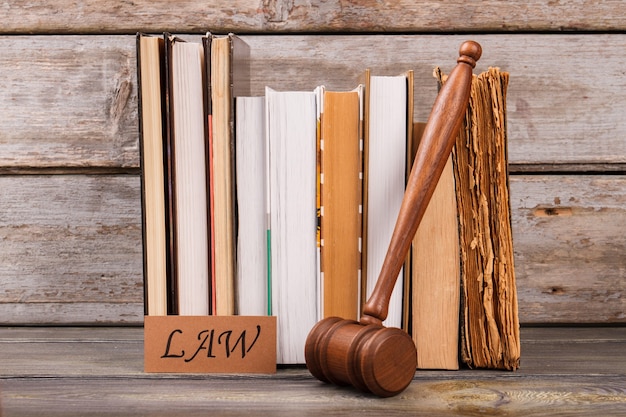 Photo gavel and law books. still life composition.