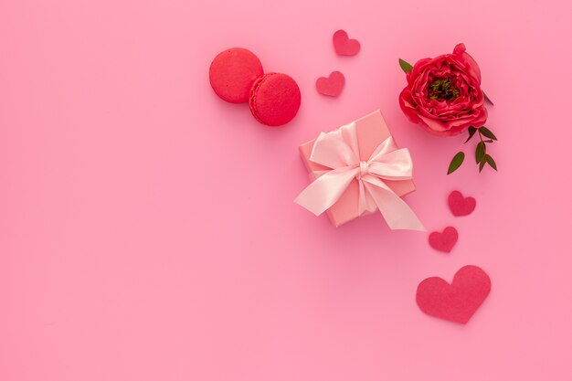  Gift pink box with ribbon and rose, valentine's day 