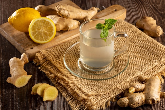 Ginger tea with Sicilian lemon and mint