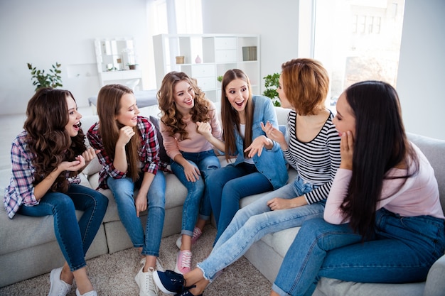 girlfriends at home