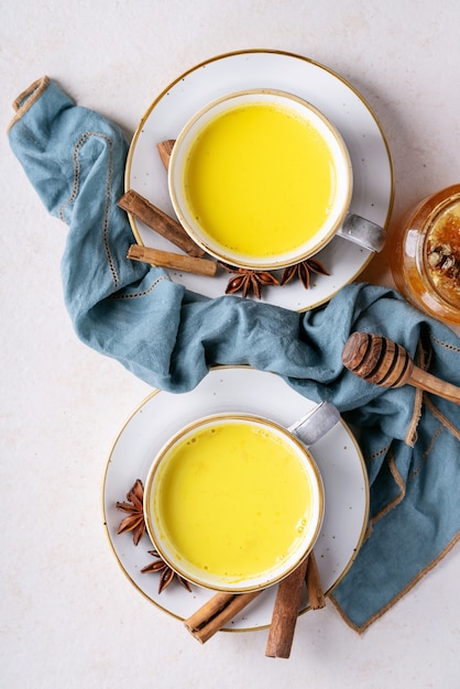 Photo golden turmeric milk