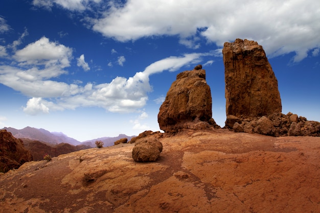 Gran canaria Roque Nublo blue sky