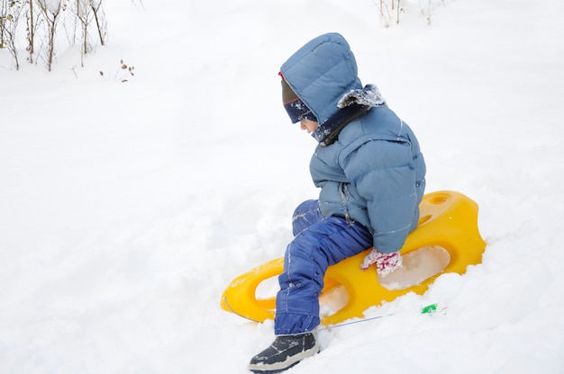 Great activity on snow, children and happiness