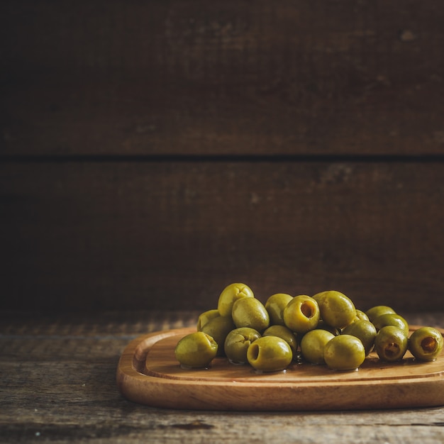 green pitted olives