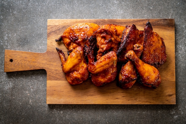 grilled and barbecue chicken