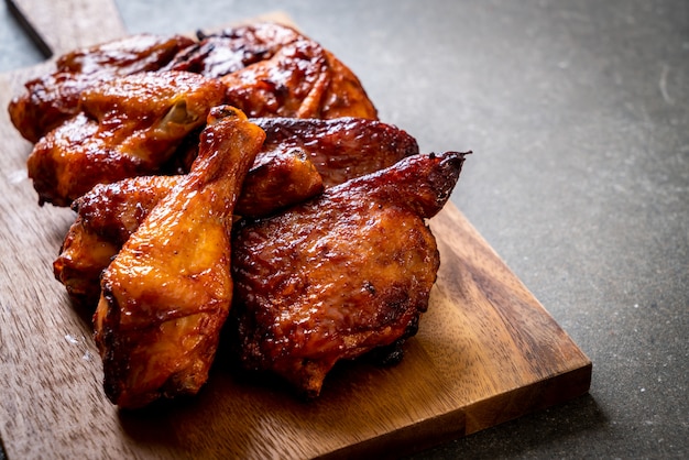 grilled and barbecue chicken