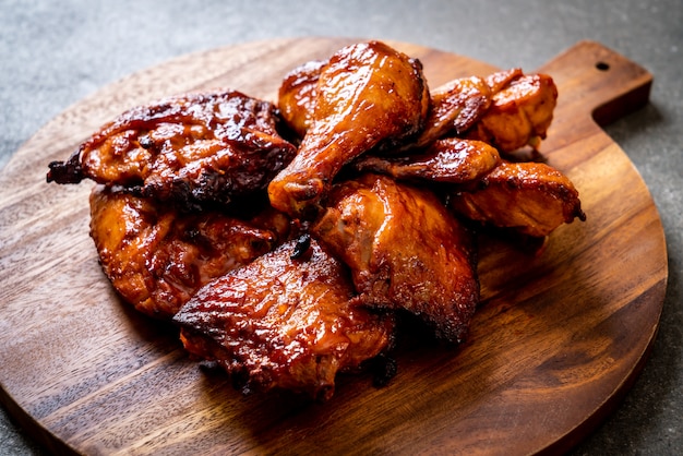 grilled and barbecue chicken