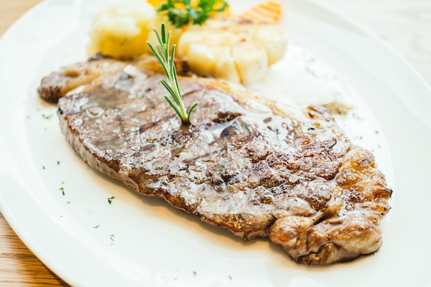 Grilled beef meat steak with vegetable