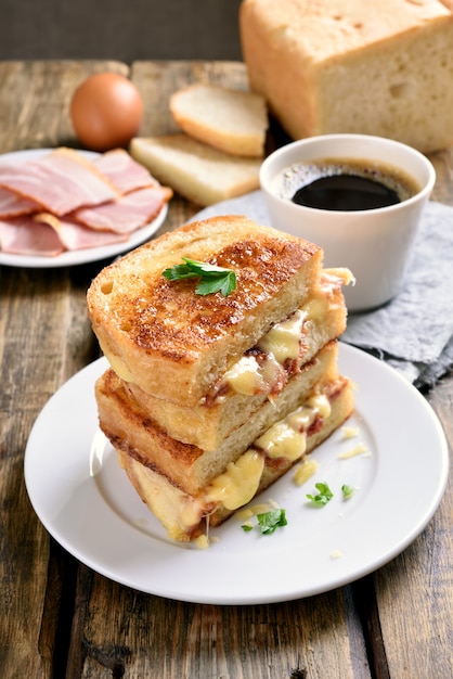 Grilled cheese sandwich