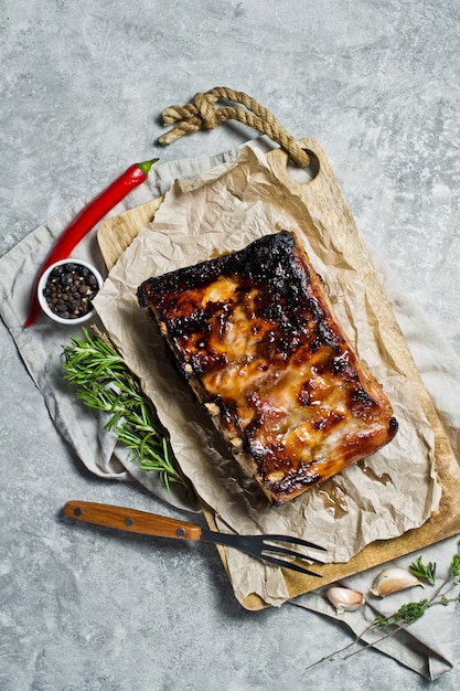 Grilled pork ribs.