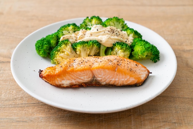 grilled salmon fillet steak with broccoli - healthy food style