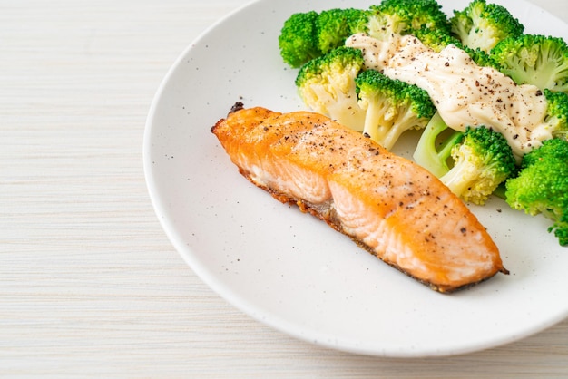 grilled salmon fillet steak with broccoli - healthy food style