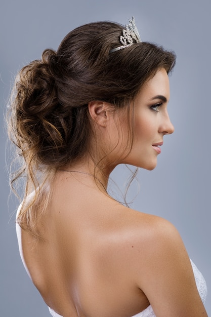 Hairstyle for beautiful bride