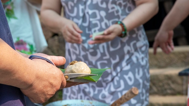 Handmade pruning scissors grass cake plantain leaves