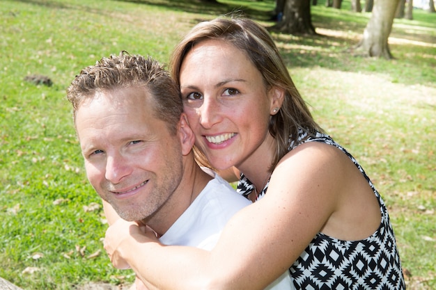 Happiness couple portrait under sunlight