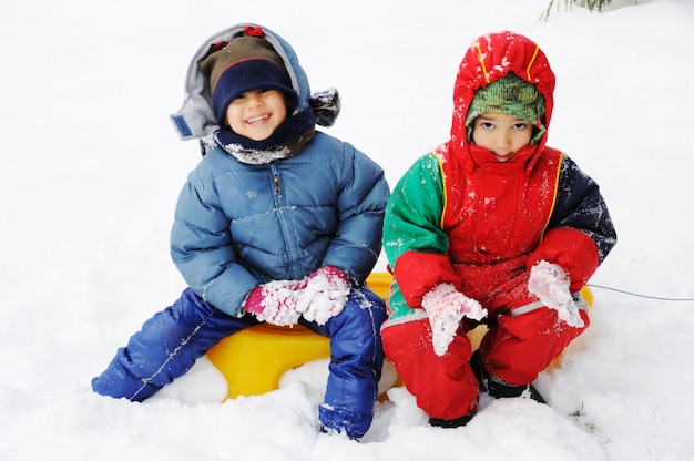  Happy children in snow 